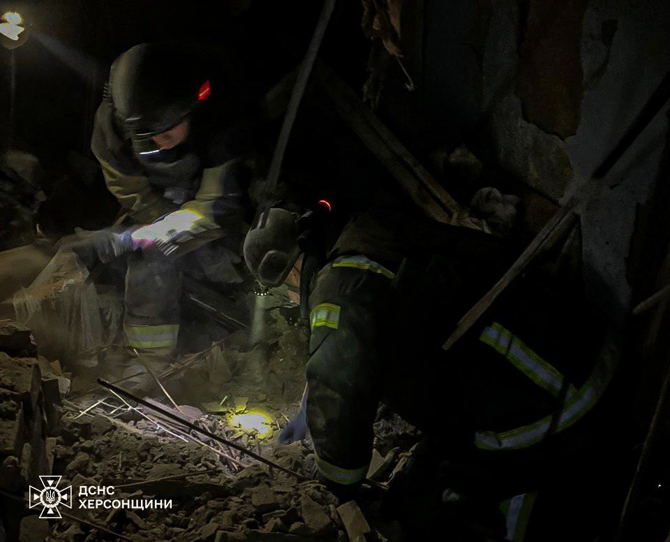 У Херсоні через російський удар зруйновано будинок, є жертва